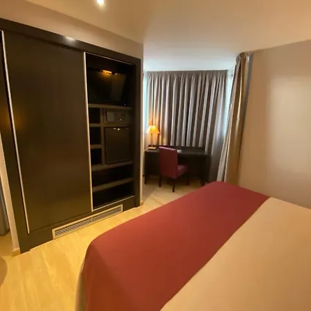 Hotel Petit Palau - Adults Only Blanes