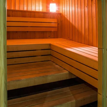 珀蒂帕劳酒店 - 仅限成年人